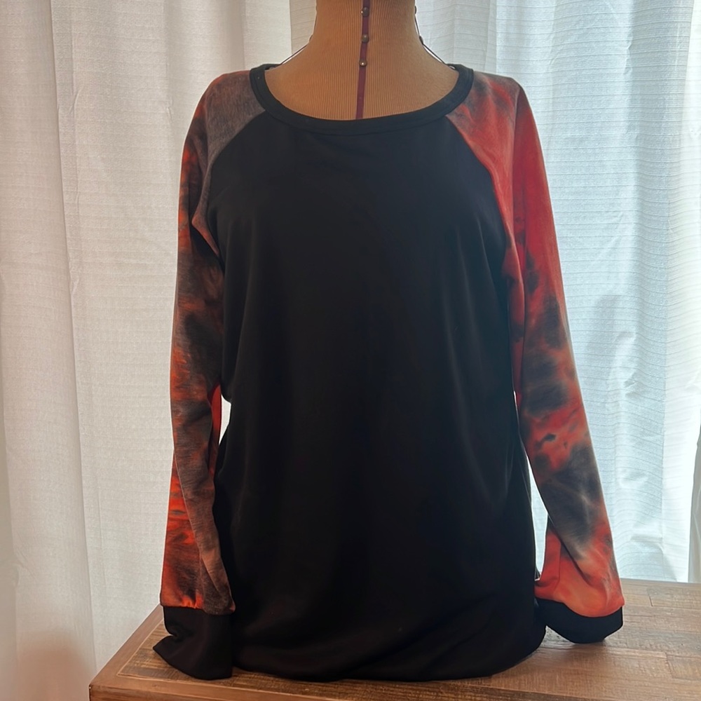Woman's casual top